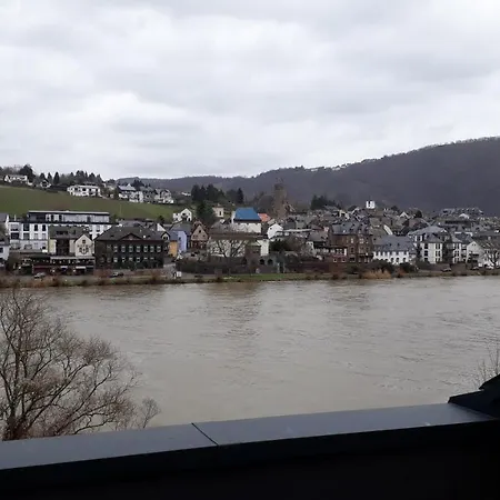 Appartement Leeseits à Traben-Trarbach Extérieur photo